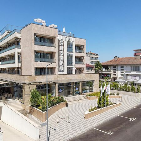Cinema Hotel Primorsko Extérieur photo