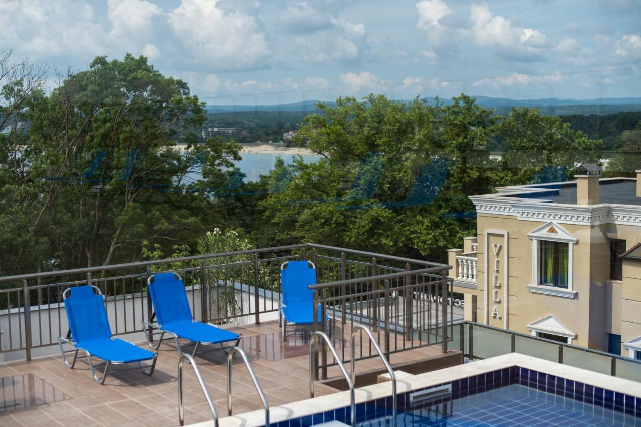 Cinema Hotel Primorsko Extérieur photo